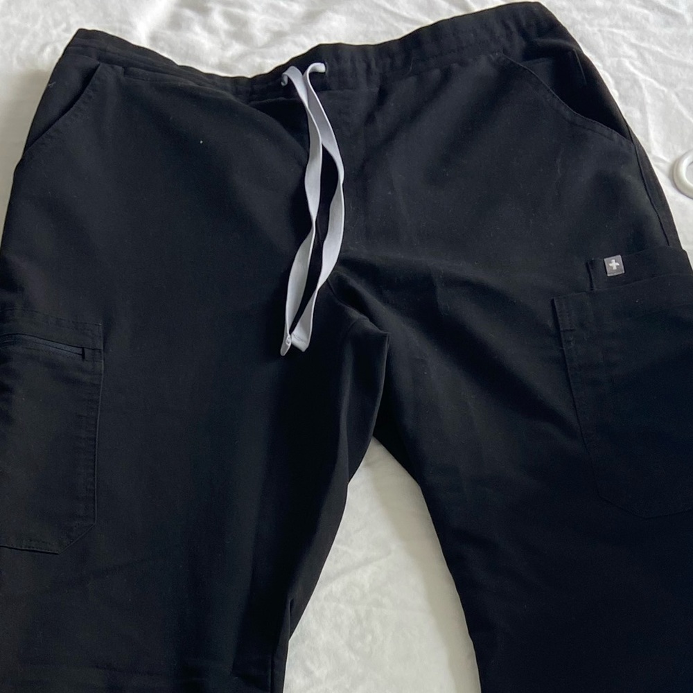 Figs black Medium Tall scrub pants